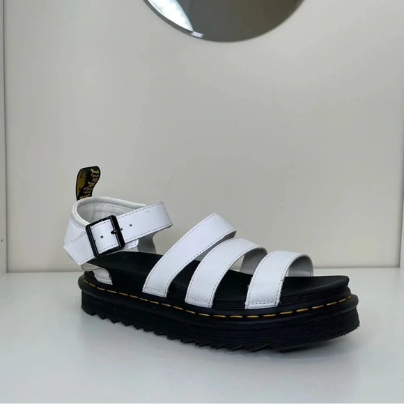 Dr Martens BLAIRE HYDRO LEATHER STRAP SANDALS - Picture 2 of 9